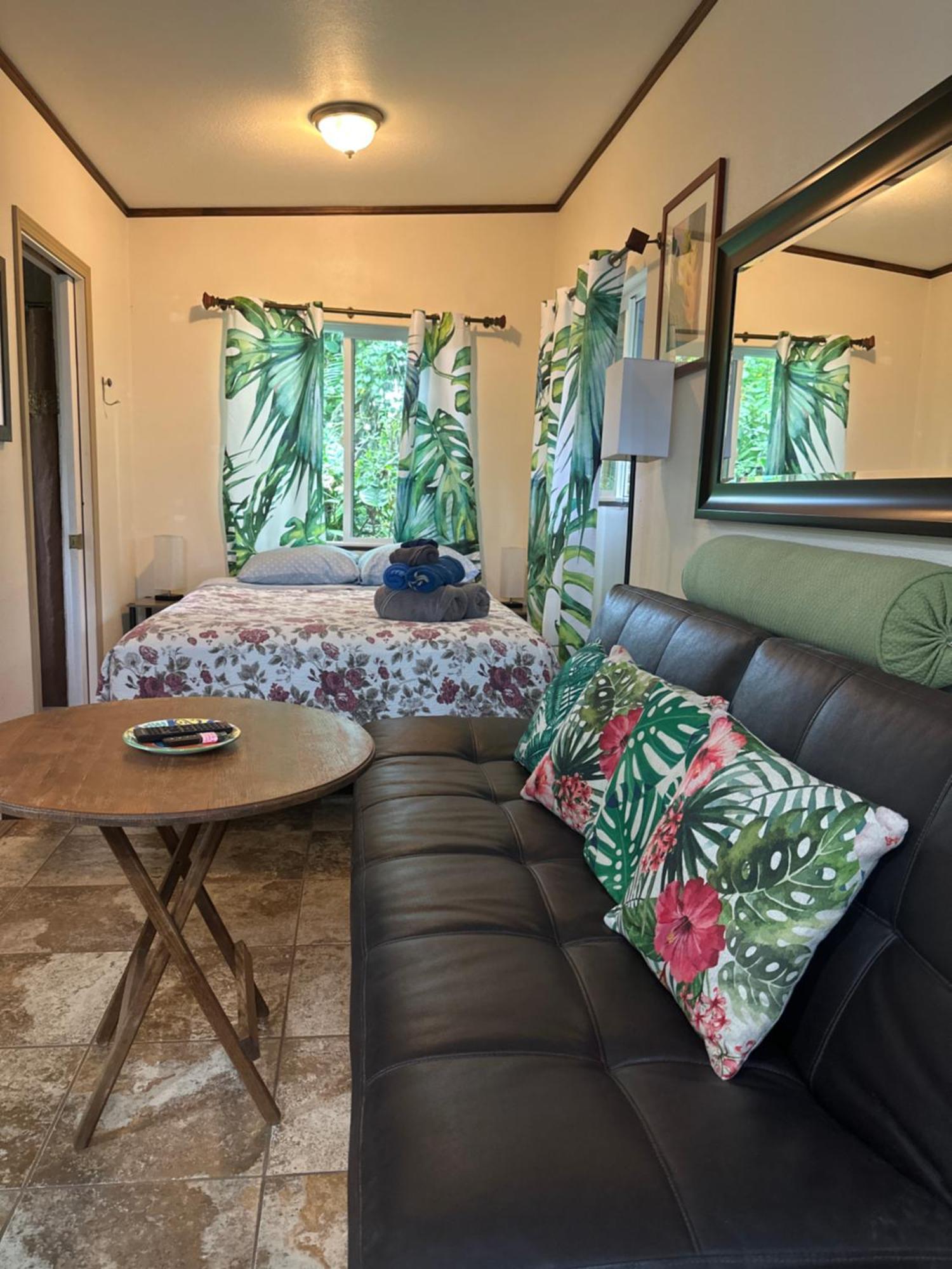 Hawaiian Ohana Home Hilo Ngoại thất bức ảnh